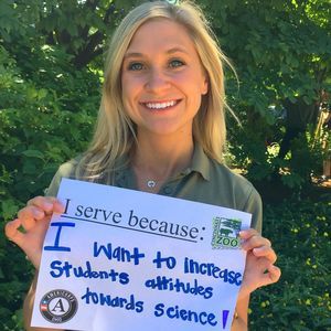 Meet your Posher, Hannah